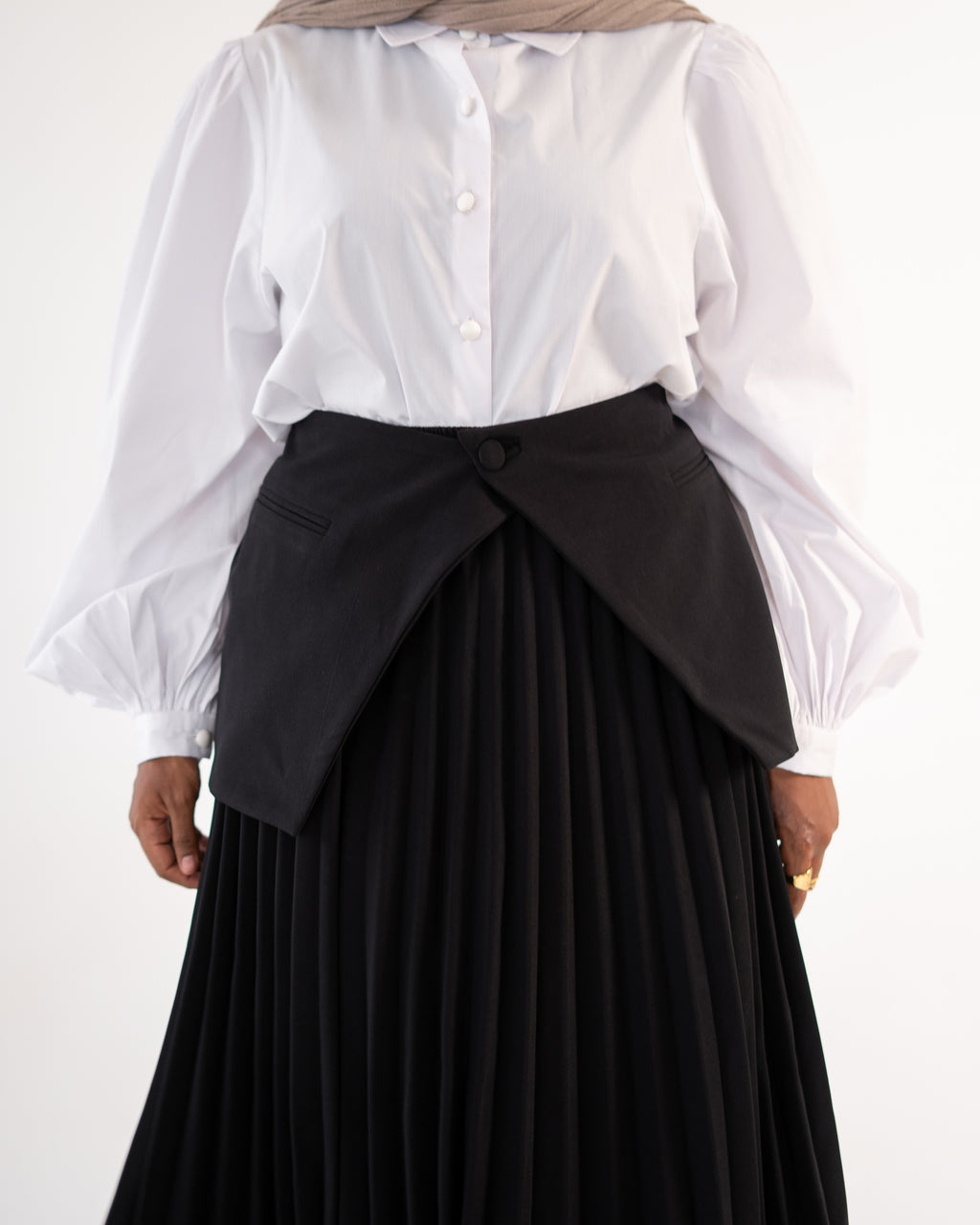 TILA Curve Belt