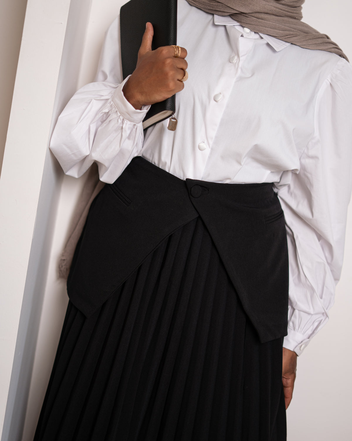 TILA Curve Belt