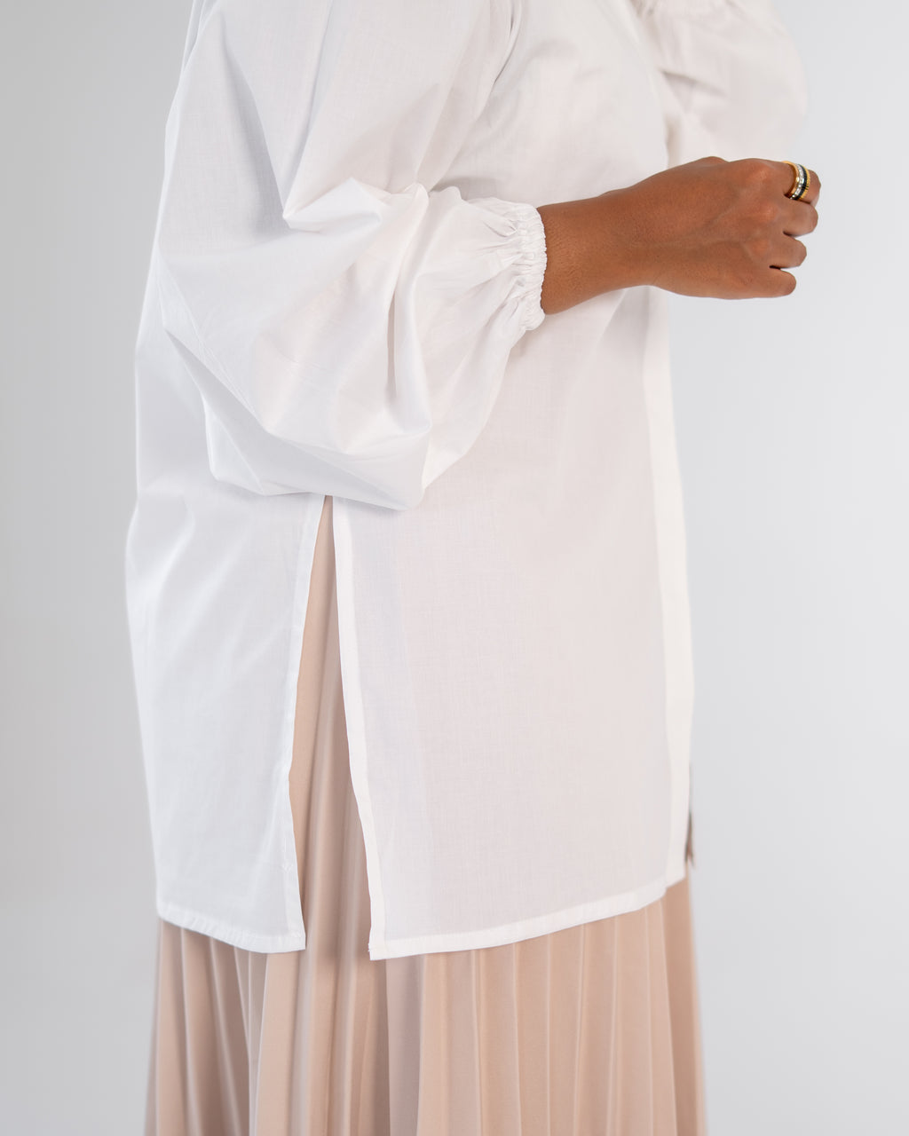TILA Classic Puff Shirt